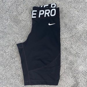 Nike PRO black biker shorts